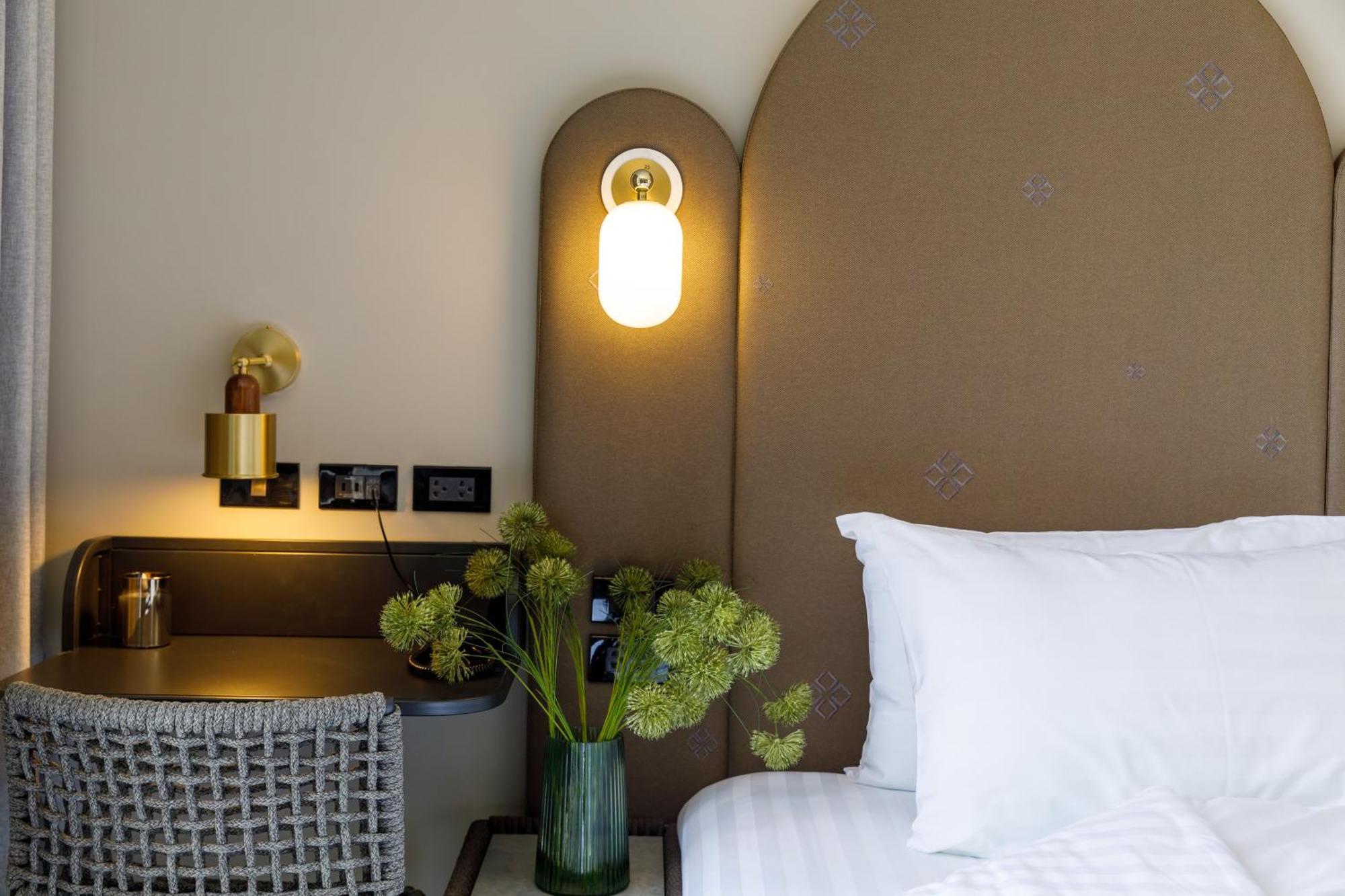 Benjarong Hotel بانكوك المظهر الخارجي الصورة